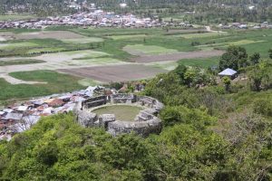 Gambar Benteng Otanaha